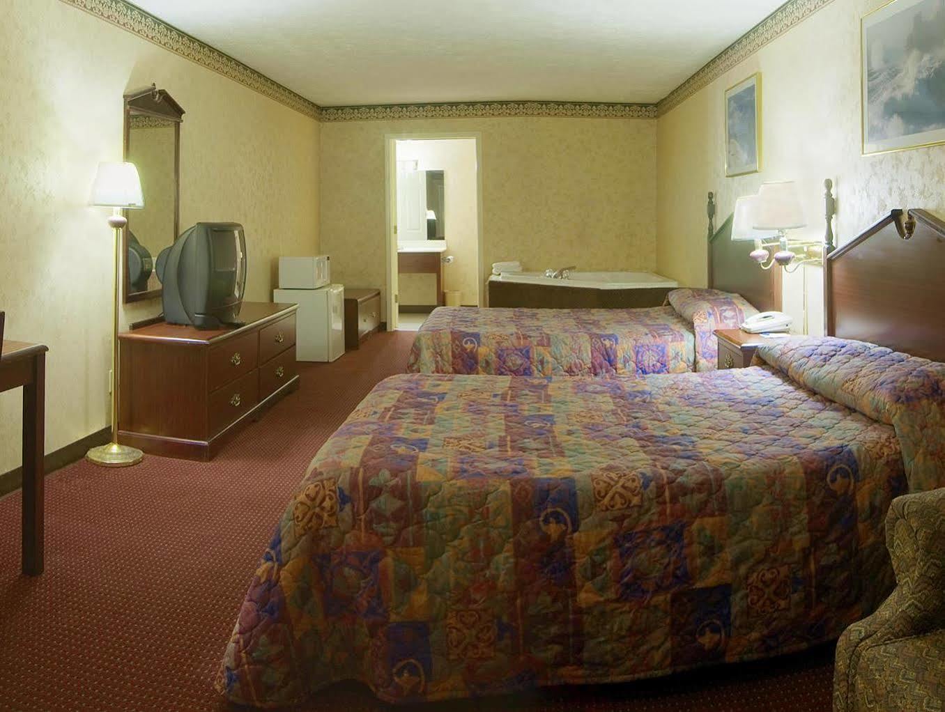 Americas Best Value Inn & Suites Mt. Pleasant Mount Pleasant Zewnętrze zdjęcie
